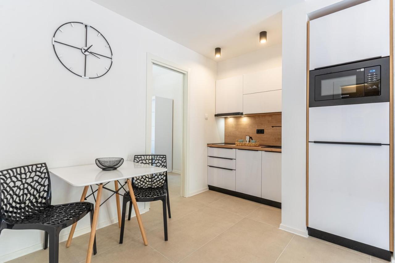 Apartments Ivanka ツレス エクステリア 写真